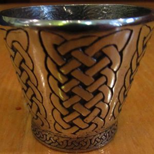 Cup-Celtic-Knot