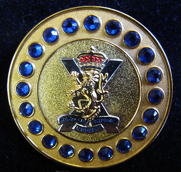 royal-regiment-scots-brooch-stone